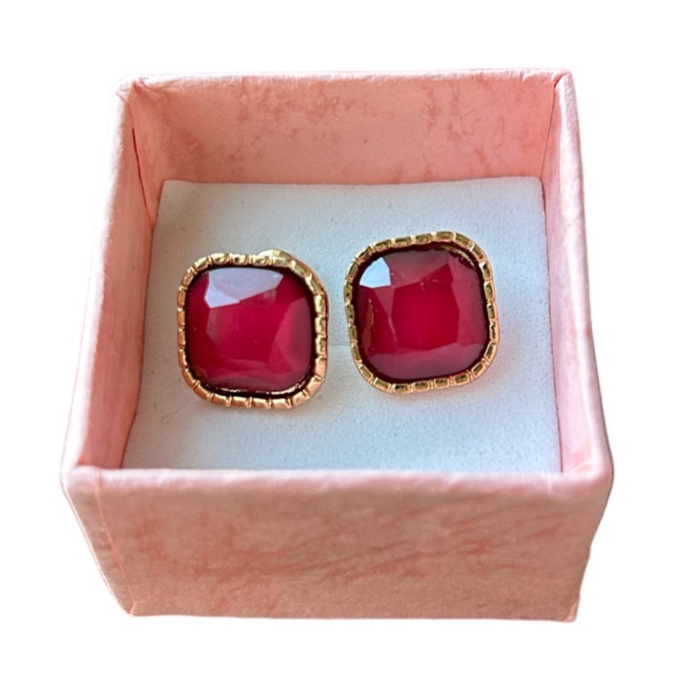 (59)New Ruby Red Homaica Marble Stud Women Pearlescent Earrings,Holiday Earrings